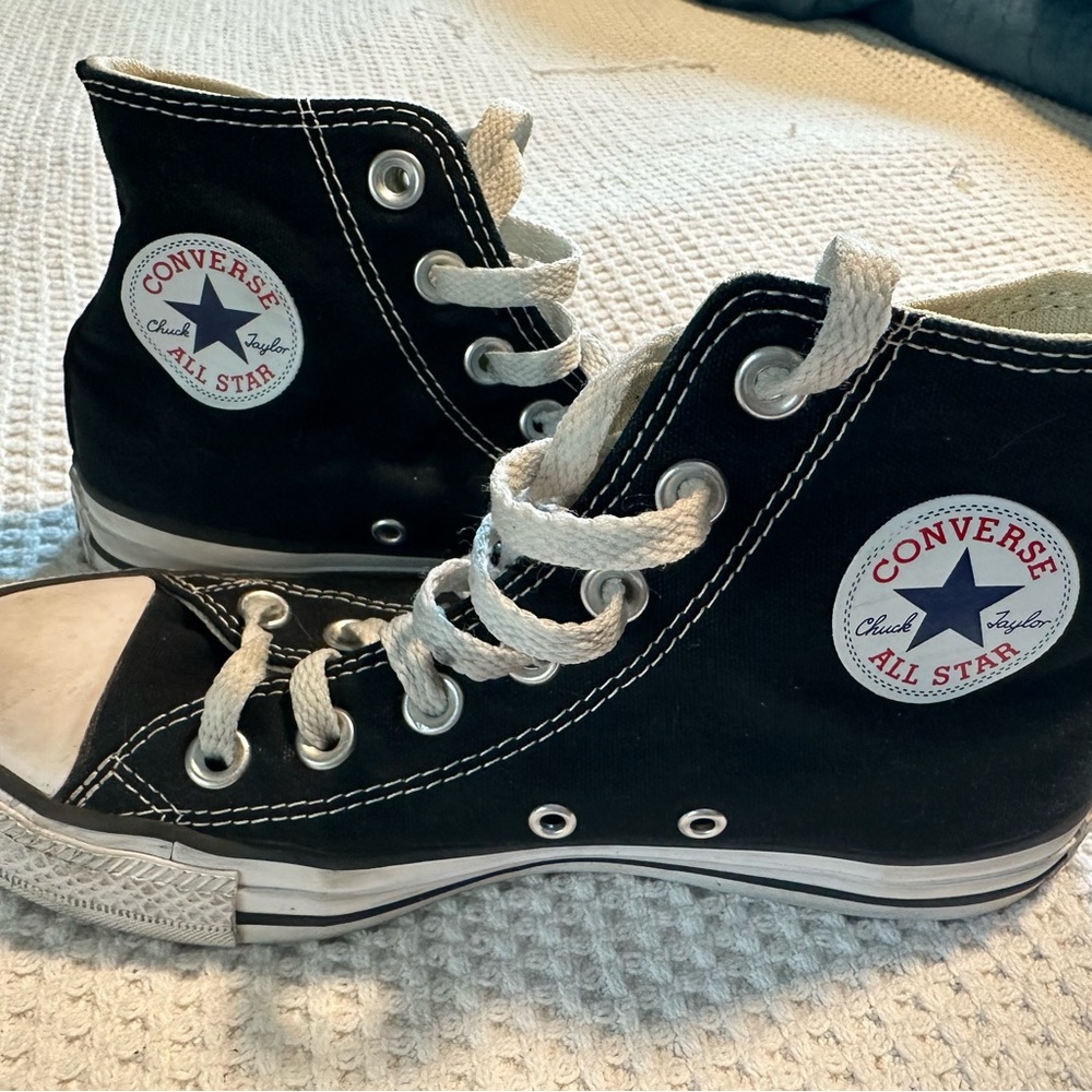 Converse Black and White High-Top Sneakers — women’s size 6